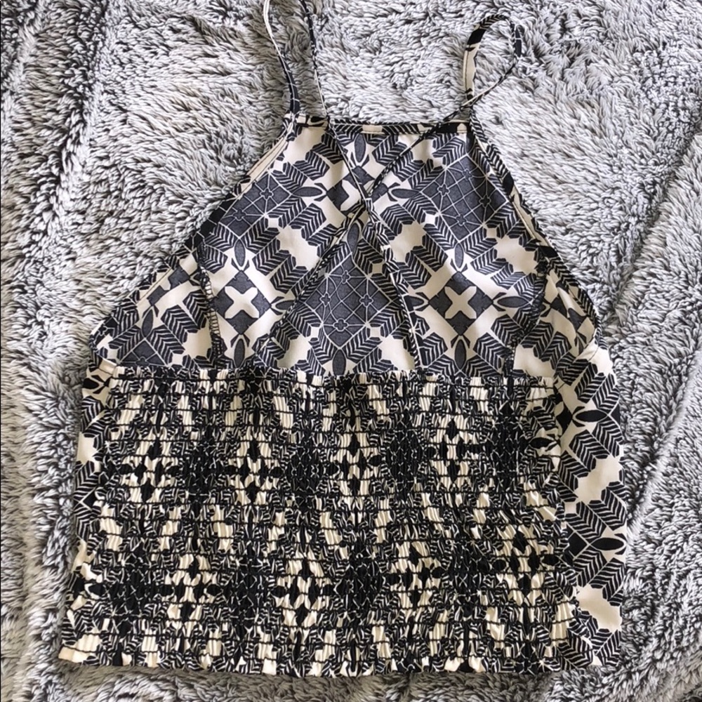 Printed Crop Top - Picture 2 of 2